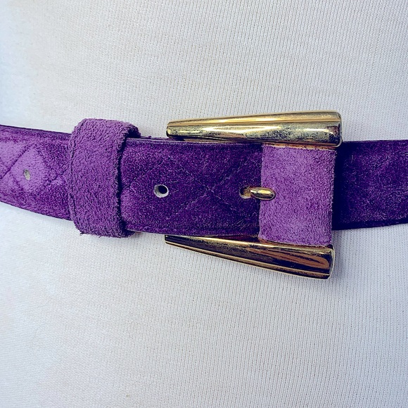 Purple quilted suede belt with gold hardware size 30” - Picture 3 of 8